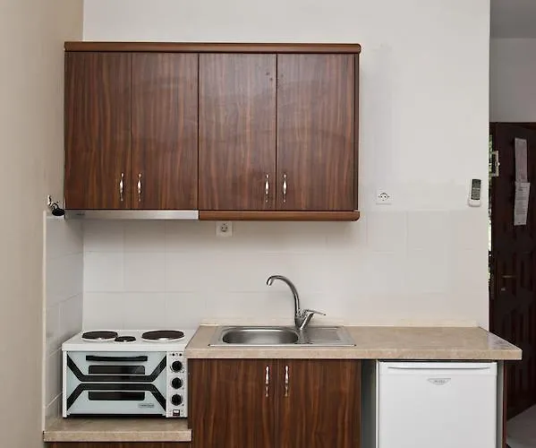 Kallisti Studios Ormos Panagias